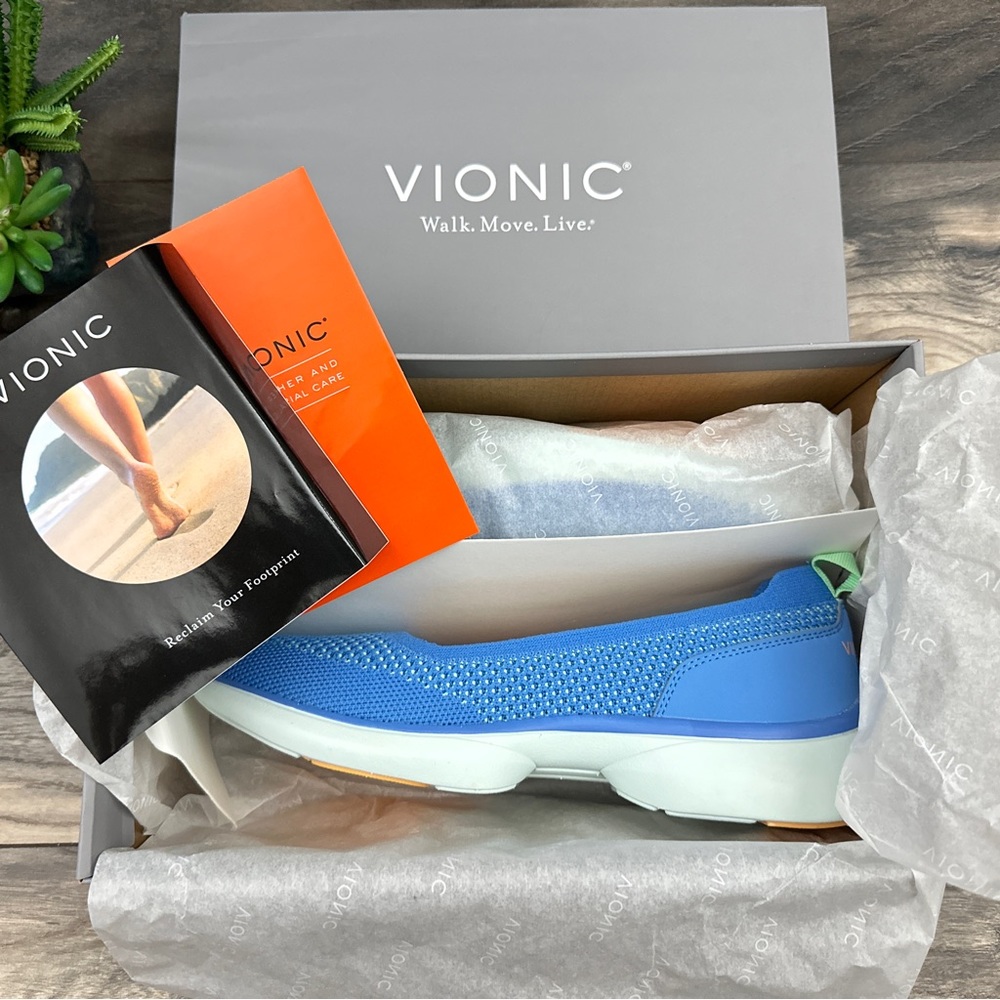 NIB Vionic Kallie Slip On Sneaker Flats Azure Knit Blue 8M - Picture 10 of 12